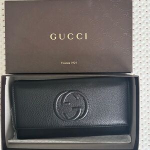 Gucci Black Leather Wallet